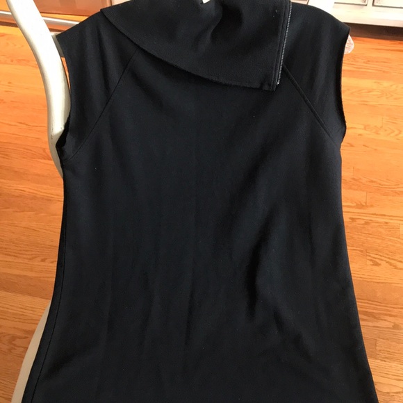 Never worn Sunidays Top - Picture 3 of 8